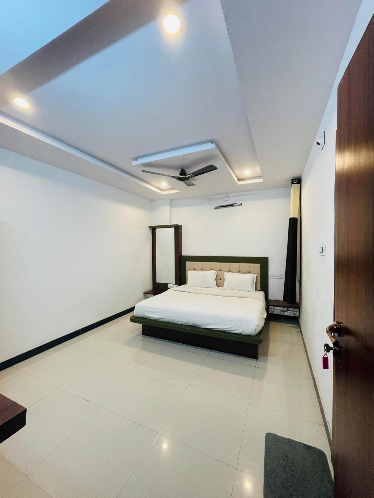 Hotel Laakhan By Ghumo Udaipur Exterior photo